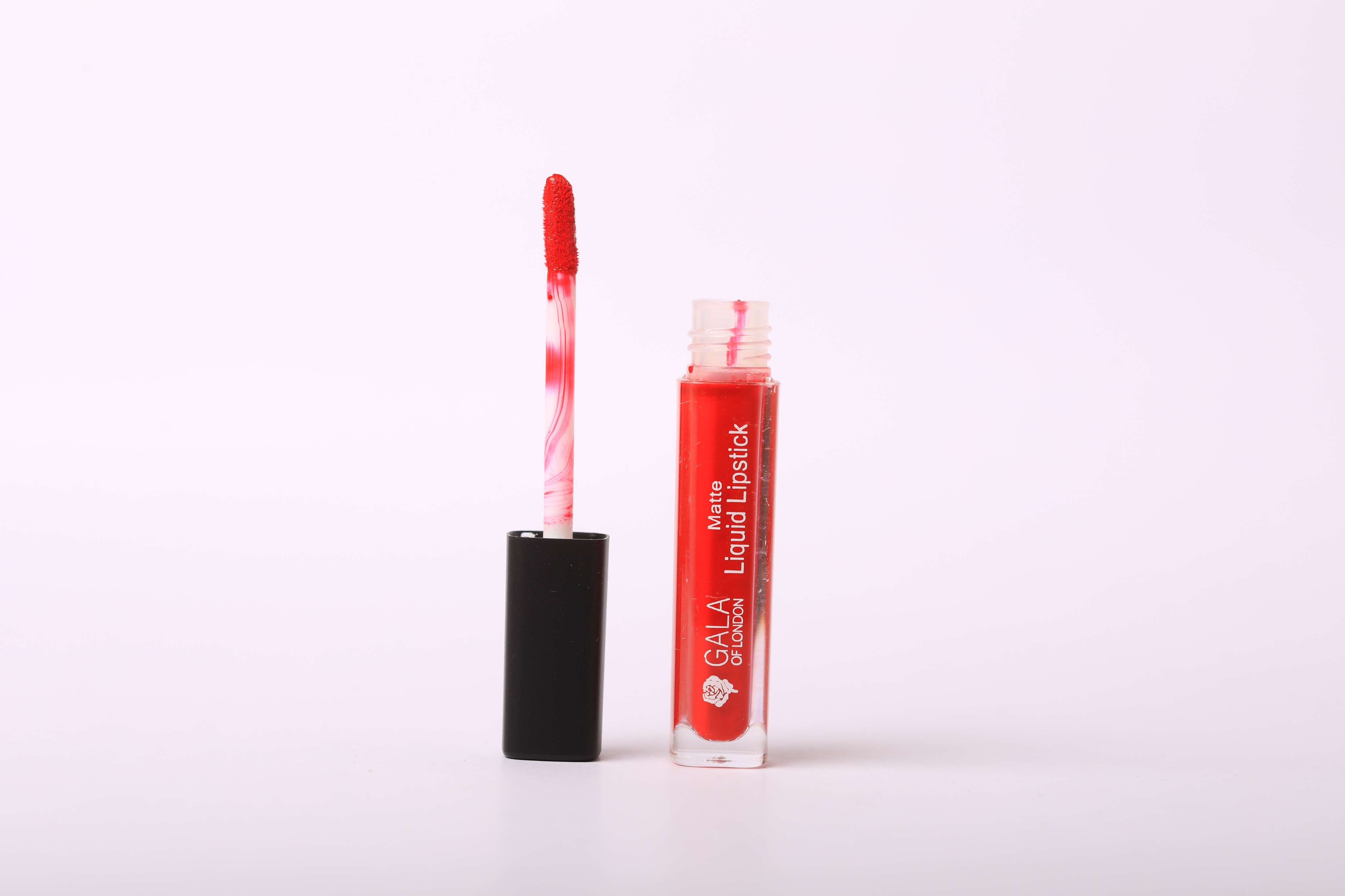 Matte Liquid Lipstick - 01 Hot Red, 2ml